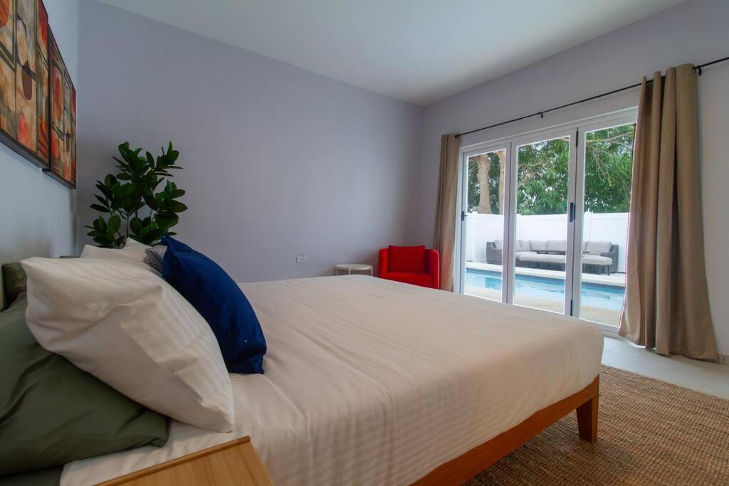 Вілла Casa Marilina Aguadilla W/ Pool Екстер'єр фото